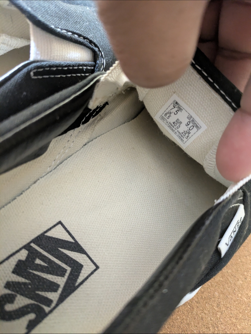 Vans Black Canvas Slip-On Loafers for Men Or Women - Picture 4 of 6